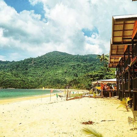 Beachfront Hut Upstairs Astra - Beach Shack Chalet Kampong Juara Exterior photo